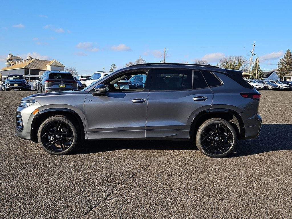 2026 Volkswagen Tiguan 2.0T SE R-Line Black