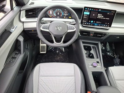 2026 Volkswagen Tiguan 2.0T SE R-Line Black