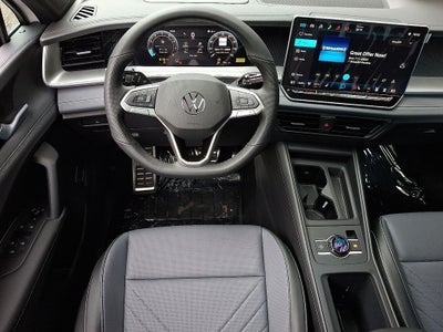 2026 Volkswagen Tiguan 2.0T SE R-Line Black