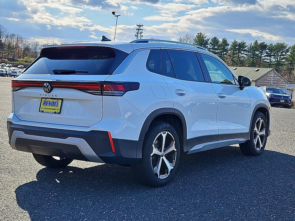 2026 Volkswagen Tiguan 2.0T SE