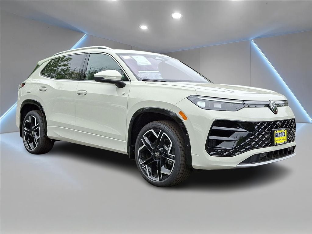 2026 Volkswagen Tiguan 2.0T SEL R-Line Turbo