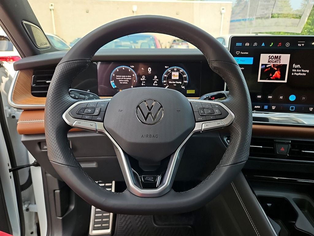 2026 Volkswagen Tiguan 2.0T SEL R-Line Turbo