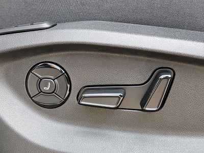2026 Volkswagen Tiguan 2.0T SEL R-Line Turbo