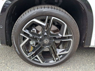 2026 Volkswagen Tiguan 2.0T SEL R-Line Turbo