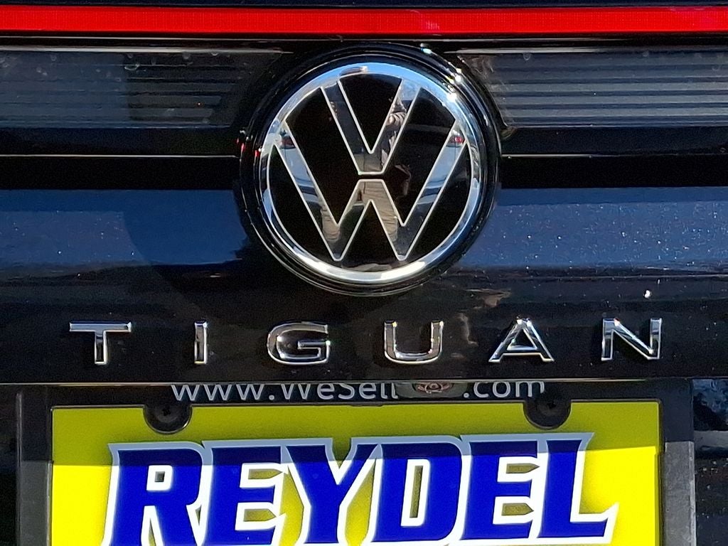 2026 Volkswagen Tiguan 2.0T SEL R-Line Turbo