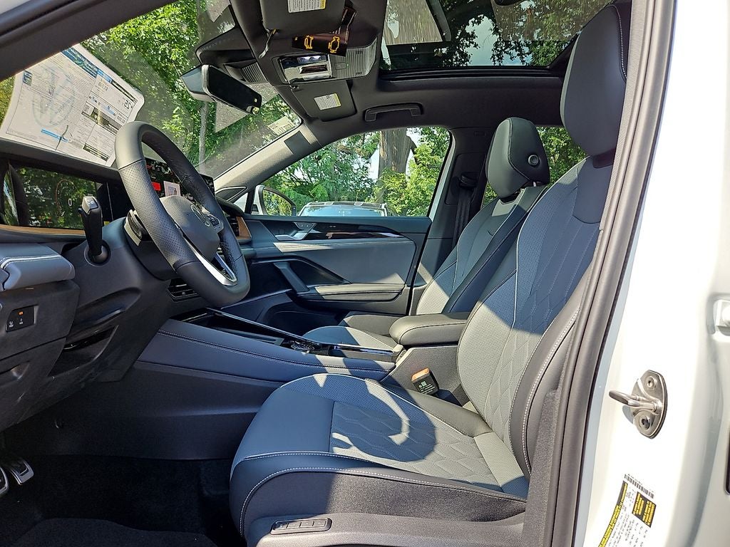 2026 Volkswagen Tiguan 2.0T SEL R-Line Turbo