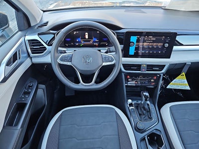 2025 Volkswagen Taos 1.5T SE
