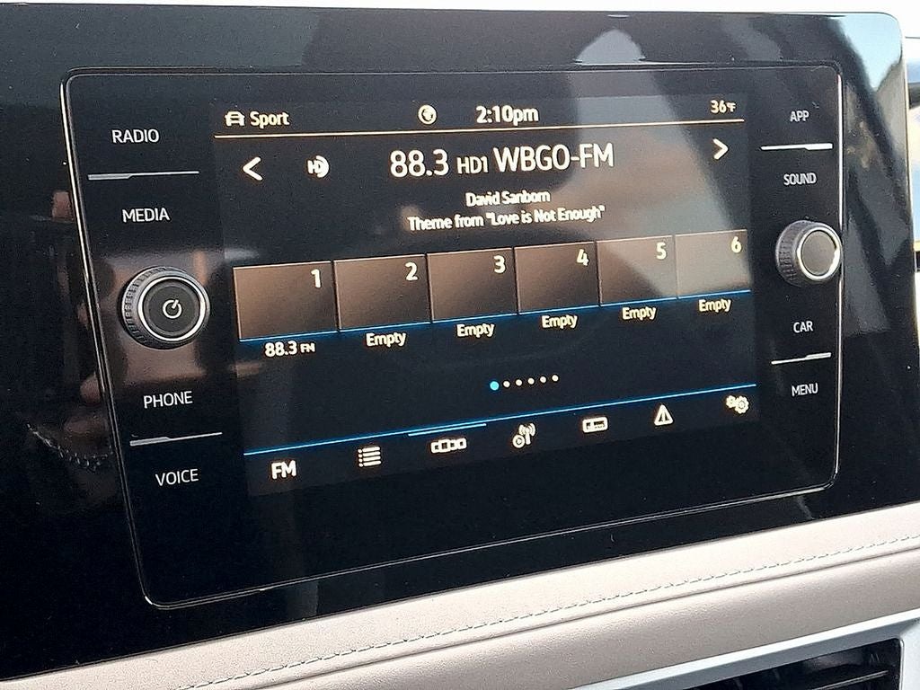 2025 Volkswagen Taos 1.5T SE