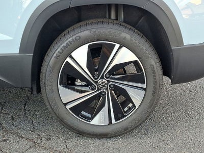 2025 Volkswagen Taos 1.5T SE
