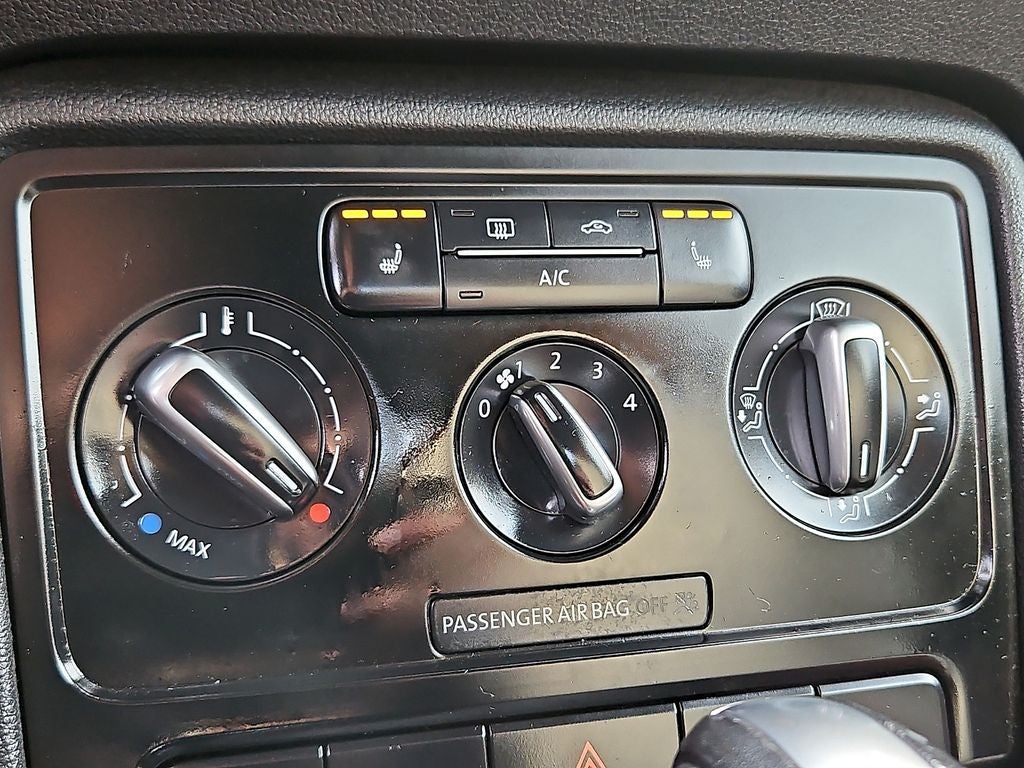 2016 Volkswagen Beetle 1.8T Classic