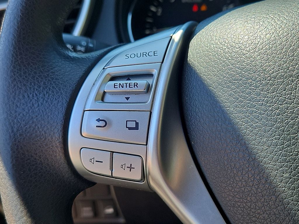 2014 Nissan Rogue S