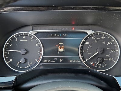 2022 Nissan Pathfinder SV