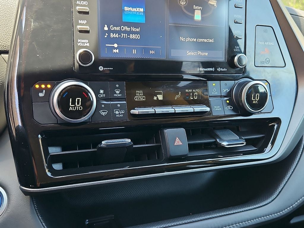 2021 Toyota Highlander Hybrid XLE