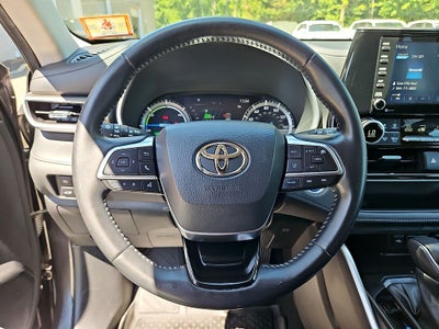 2021 Toyota Highlander Hybrid XLE