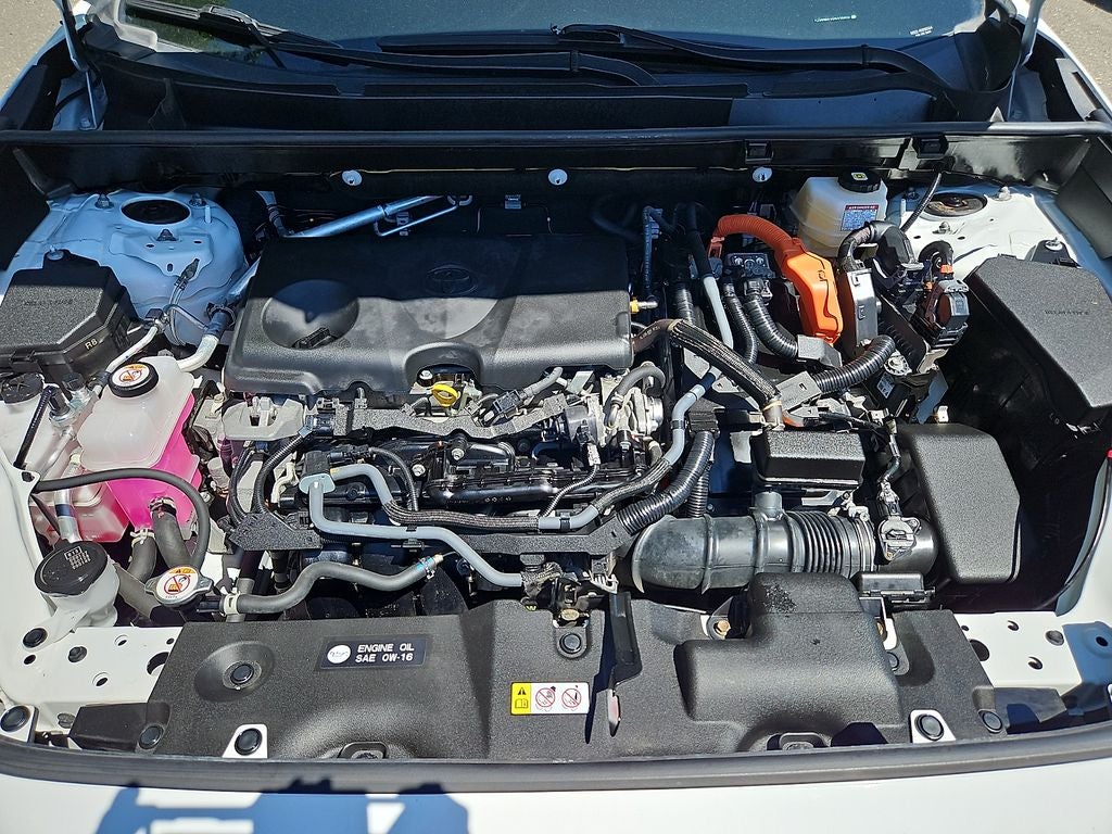 2022 Toyota RAV4 Hybrid LE
