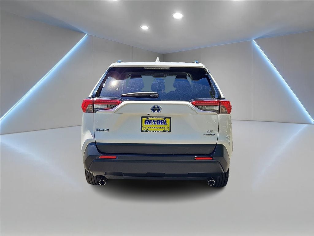 2022 Toyota RAV4 Hybrid LE
