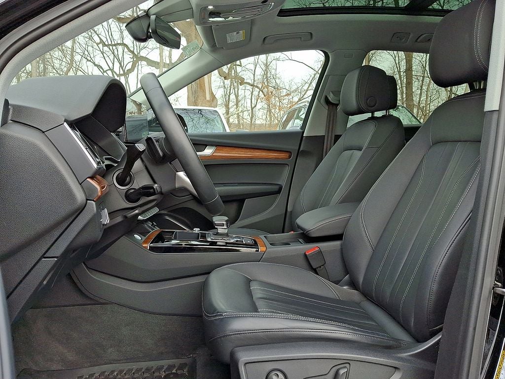 2023 Audi Q5 40 Premium quattro