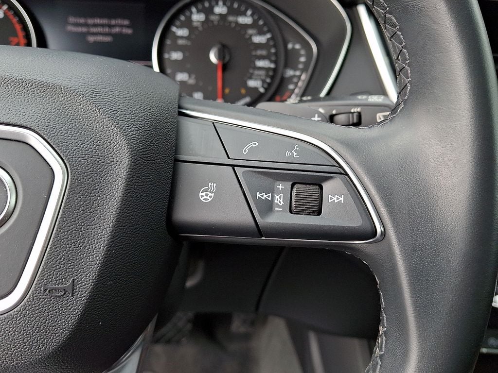 2023 Audi Q5 40 Premium quattro