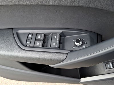 2023 Audi Q5 40 Premium quattro