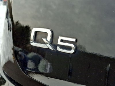 2023 Audi Q5 40 Premium quattro