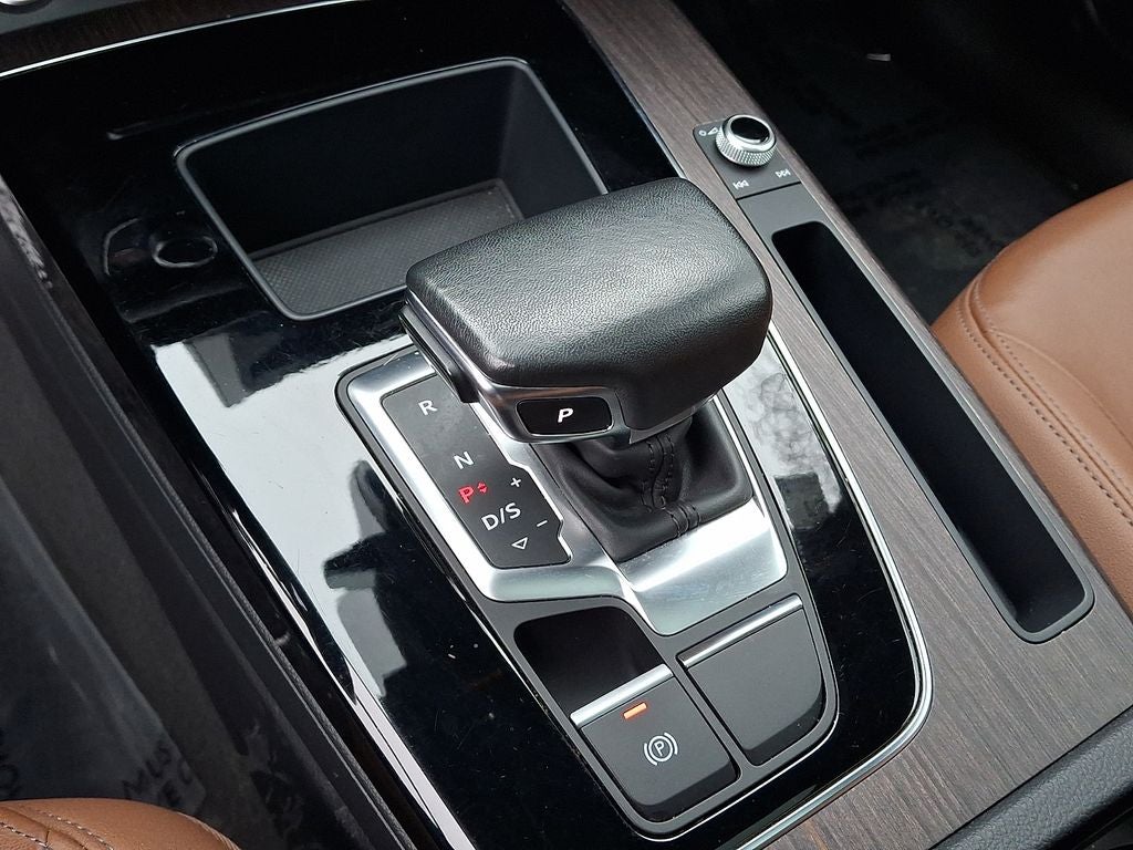 2023 Audi Q5 40 Premium quattro