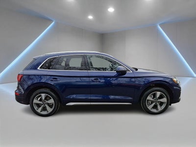 2023 Audi Q5 40 Premium quattro
