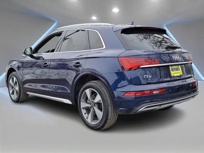 2023 Audi Q5 40 Premium quattro