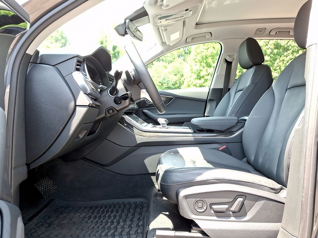 2023 Audi Q7 45 Premium quattro