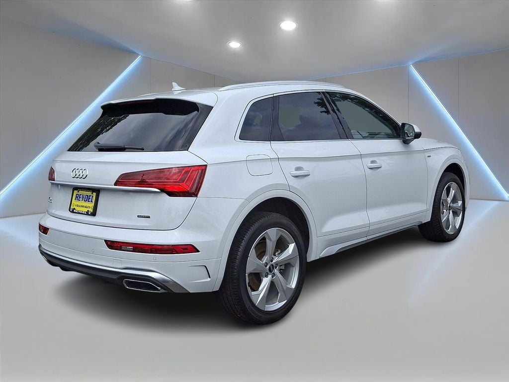 2023 Audi Q5 45 S line Premium quattro