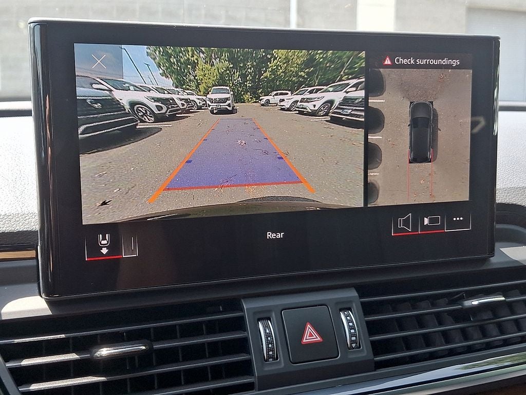 2023 Audi Q5 45 S line Premium quattro