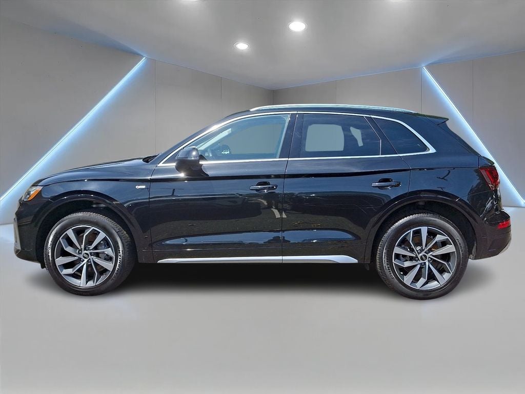 2023 Audi Q5 45 S line Premium quattro
