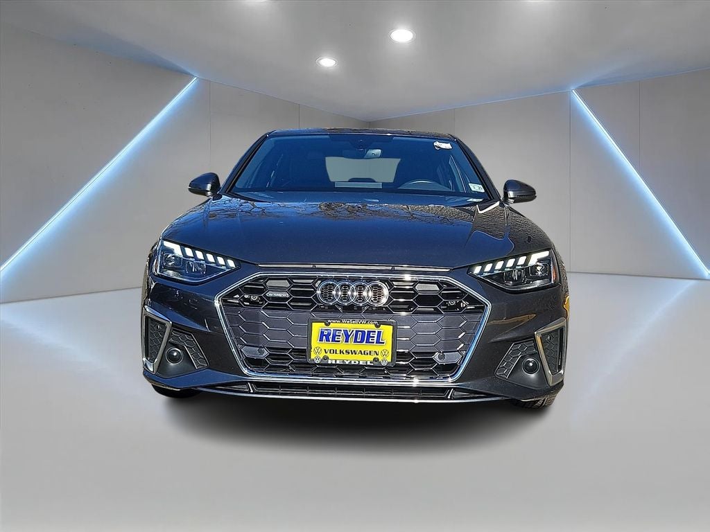 2024 Audi A4 45 S line Premium quattro