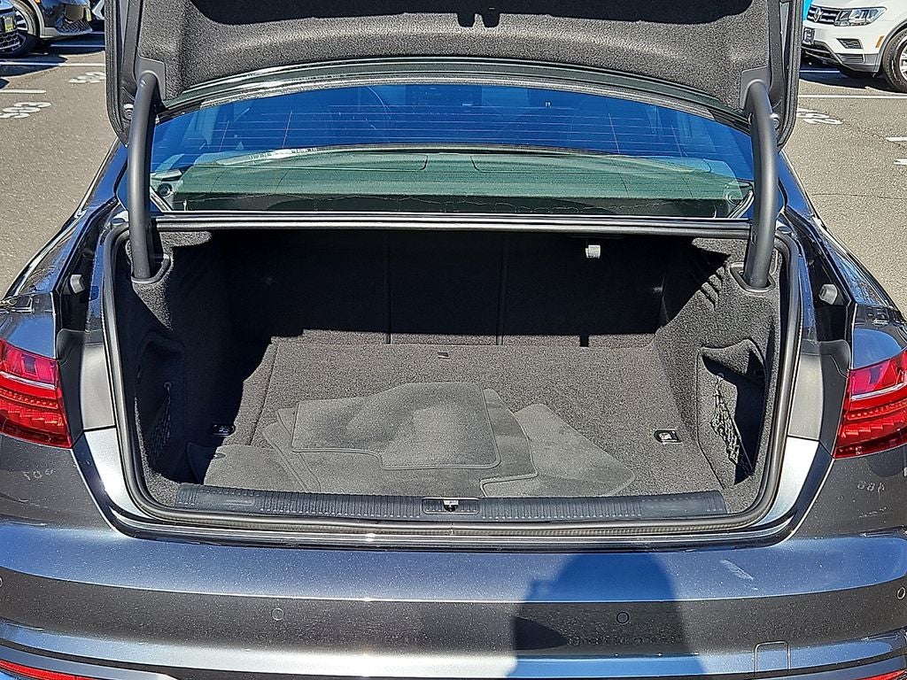 2024 Audi A4 45 S line Premium quattro