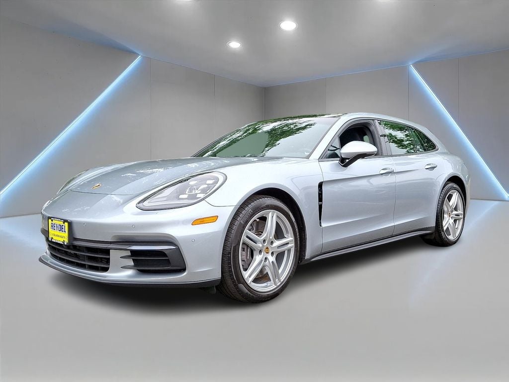 2019 Porsche Panamera Sport Turismo 4