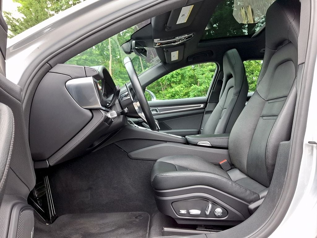 2019 Porsche Panamera Sport Turismo 4