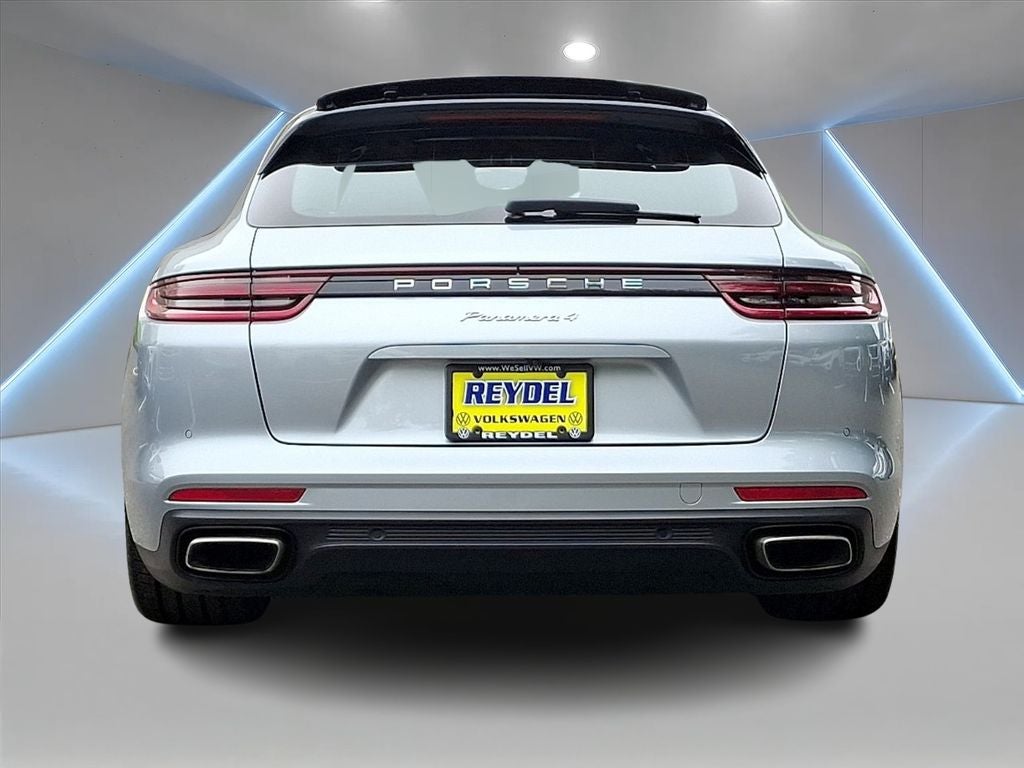 2019 Porsche Panamera Sport Turismo 4