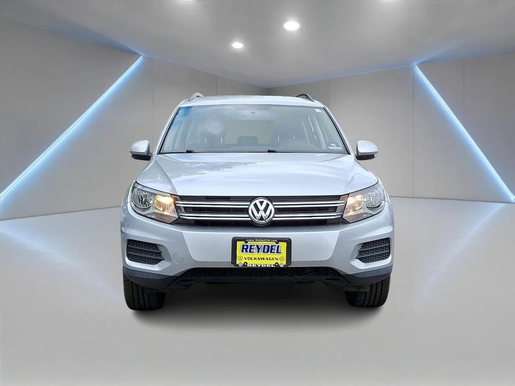 2017 Volkswagen Tiguan Limited 2.0T 4Motion