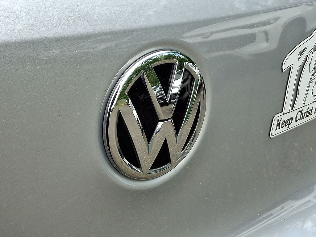 2017 Volkswagen Tiguan Limited 2.0T 4Motion