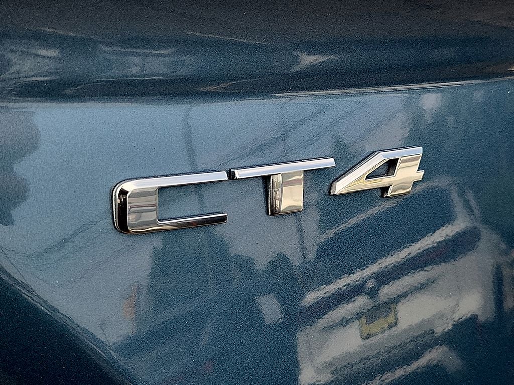 2024 Cadillac CT4 Luxury
