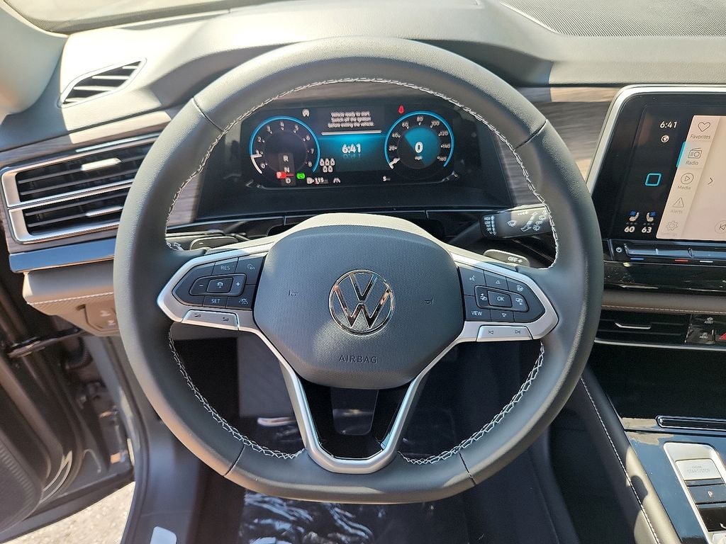 2026 Volkswagen Atlas 2.0T SEL