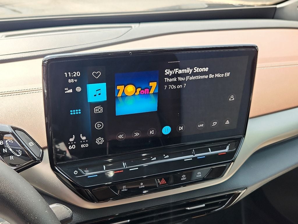 2023 Volkswagen ID.4 Pro