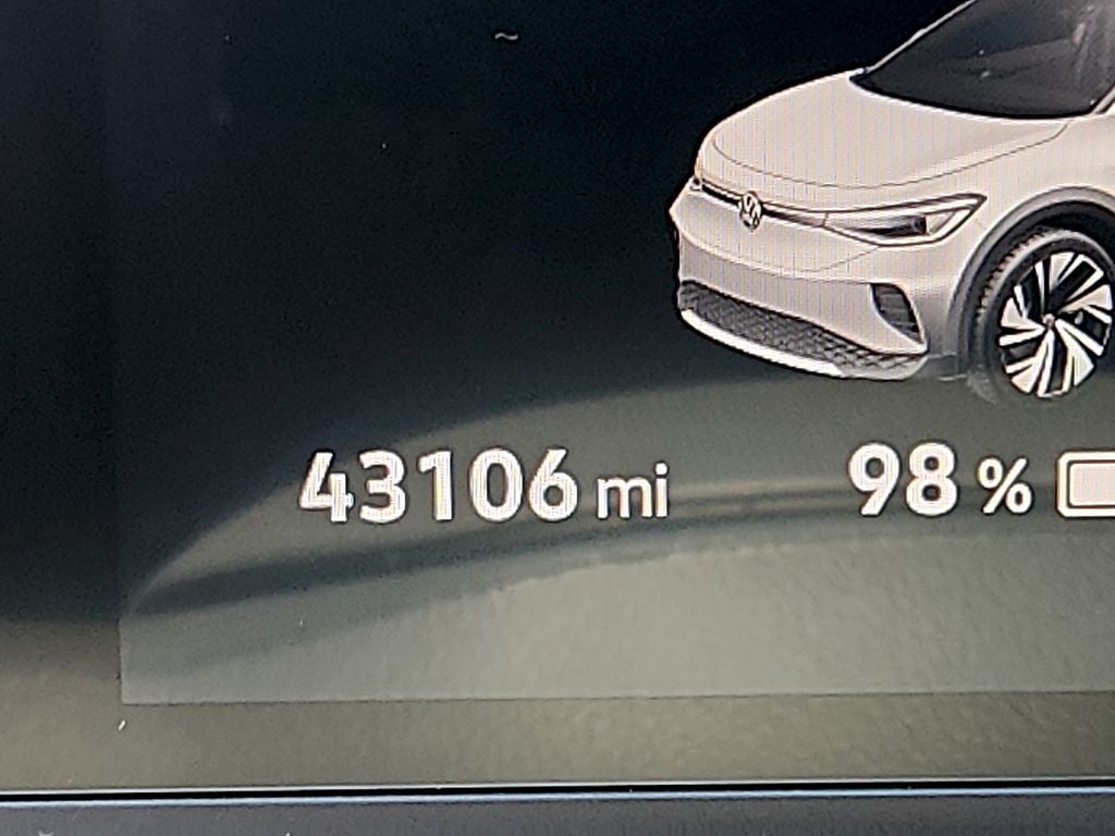 2023 Volkswagen ID.4 Pro