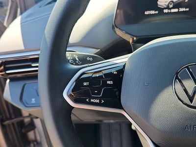 2023 Volkswagen ID.4 Pro