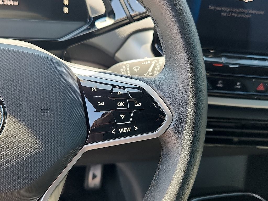 2023 Volkswagen ID.4 Pro