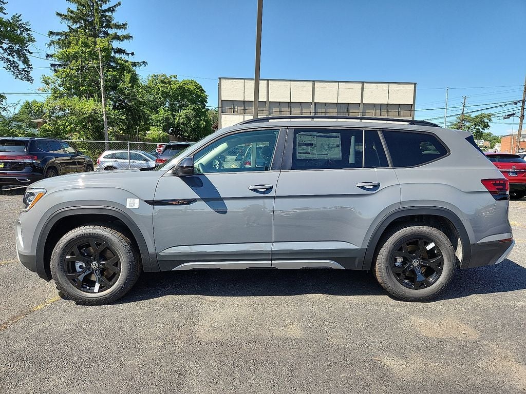2026 Volkswagen Atlas 2.0T Peak Edition