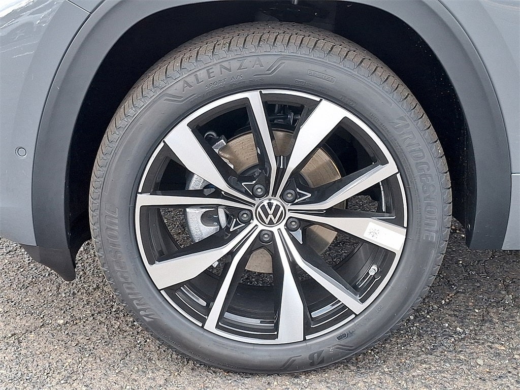2026 Volkswagen Atlas Cross Sport 2.0T SEL Premium R-Line