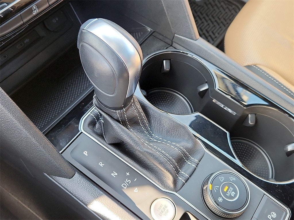 2023 Volkswagen Atlas Cross Sport 3.6L V6 SEL Premium R-Line