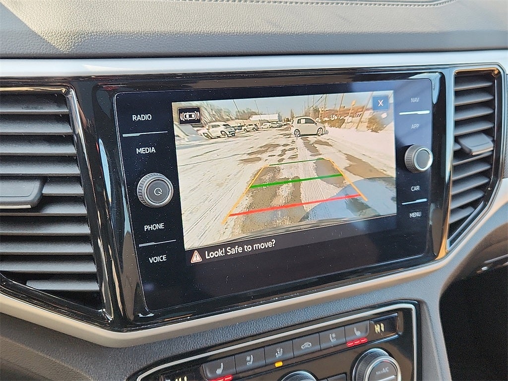 2023 Volkswagen Atlas Cross Sport 3.6L V6 SEL Premium R-Line