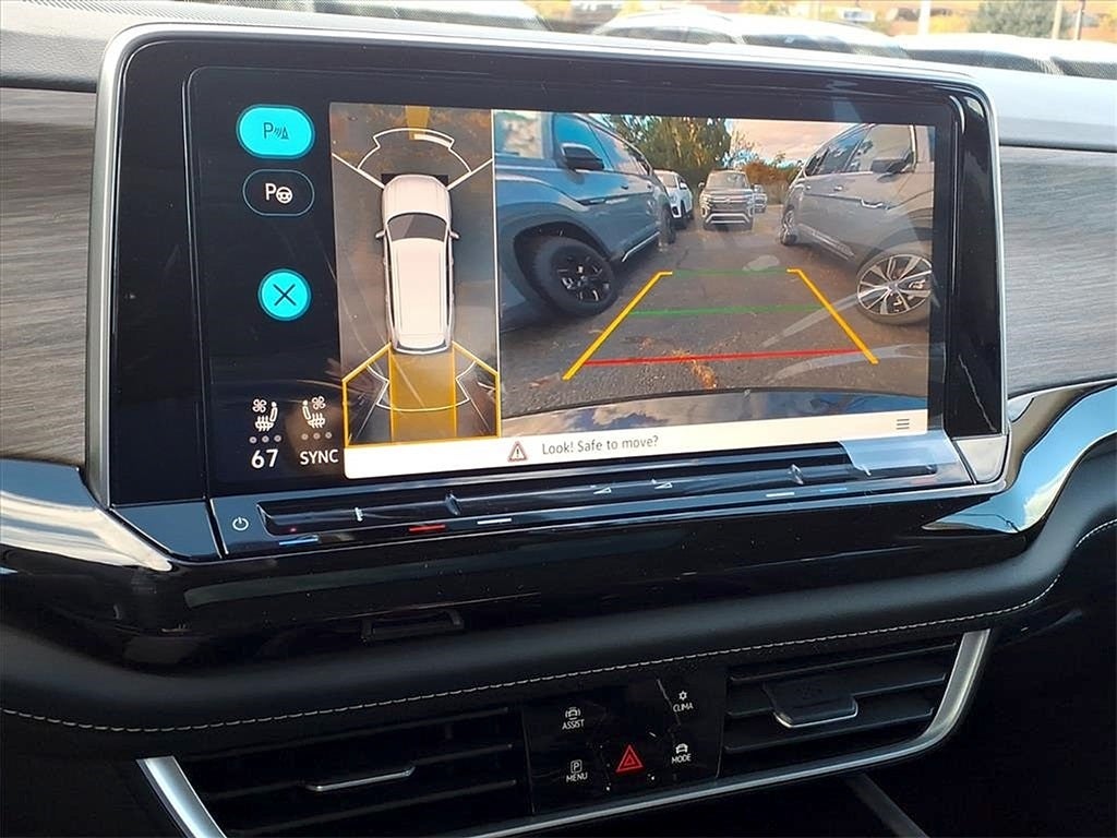 2026 Volkswagen Atlas 2.0T SEL Premium R-Line