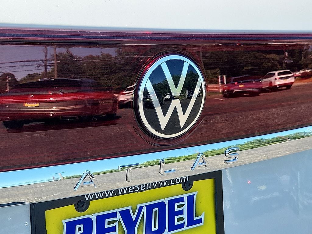 2026 Volkswagen Atlas 2.0T SEL Premium R-Line